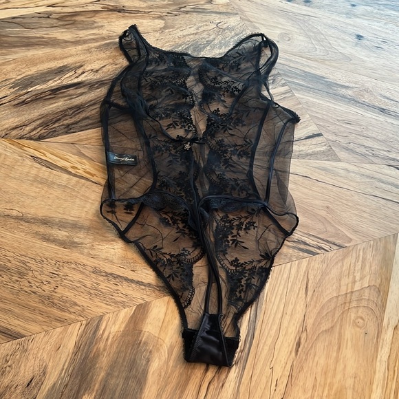 Honey Birdette - Eleanor Bodysuit - Picture 4 of 7